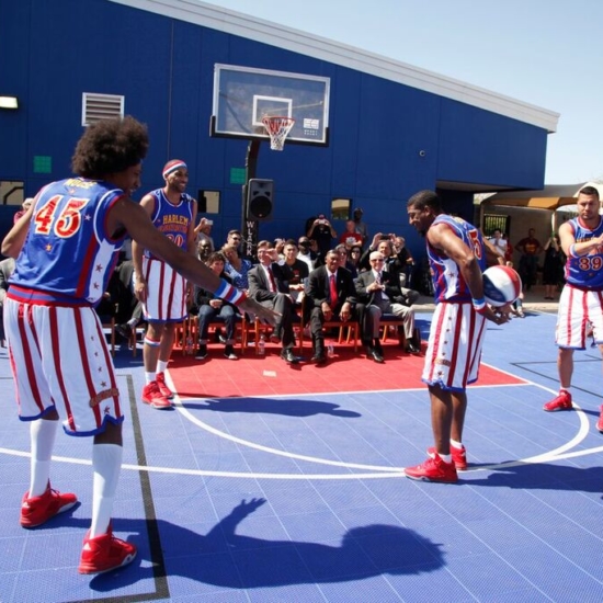 23 – Harlem Globetrotters 8214