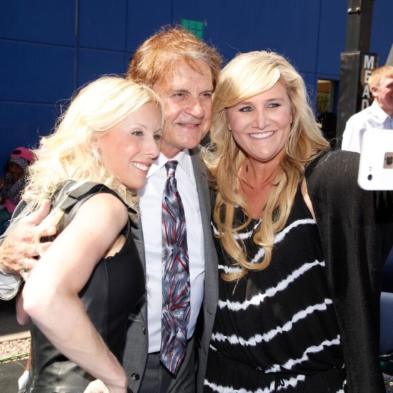 44A – Meghan Camaisa, Tony LaRussa, Kelly Gillespie 8294