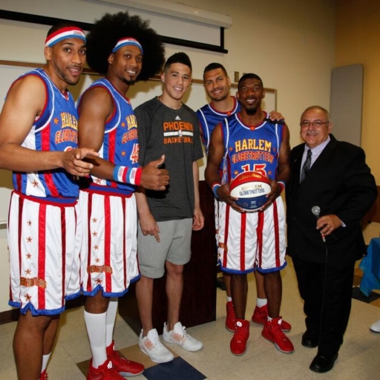 52 – Devin Book & Jerry Castro with Harlem Globetrotters 8050